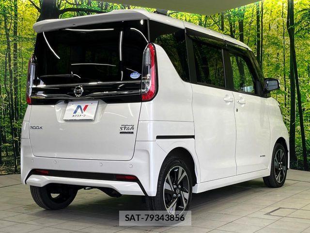 Nissan ROOX 2020-09 8038030-16