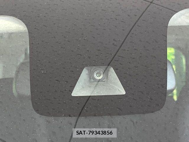 Nissan ROOX 2020-09 8038030-5