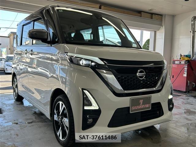 Nissan ROOX 2020-07 8038031-11