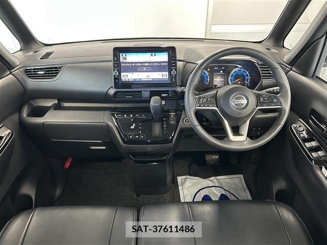 Nissan ROOX 2020-07 8038031-14