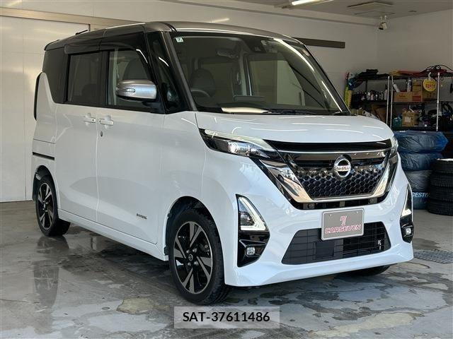 Nissan ROOX 2020-07 8038031-2