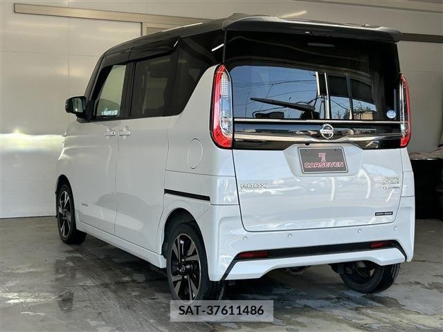 Nissan ROOX 2020-07 8038031-6