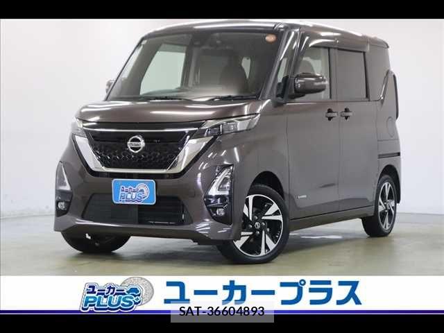 Nissan ROOX 2022-09 8038028-0