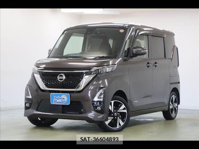 Nissan ROOX 2022-09 8038028-16