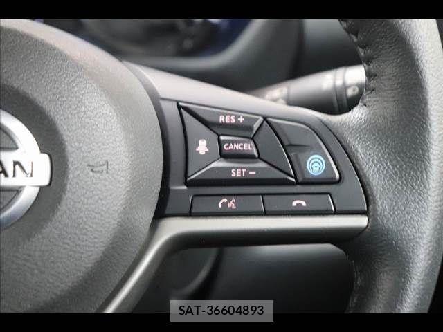 Nissan ROOX 2022-09 8038028-2