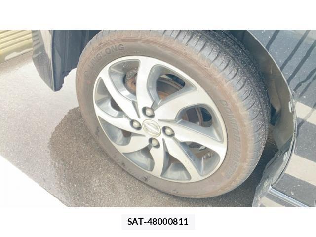 Nissan ROOX 2011-10 8075423-6