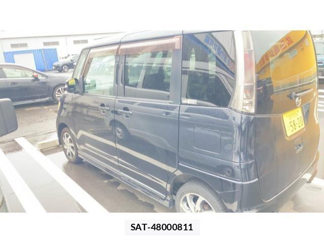 Nissan ROOX 2011-10 8075423-7