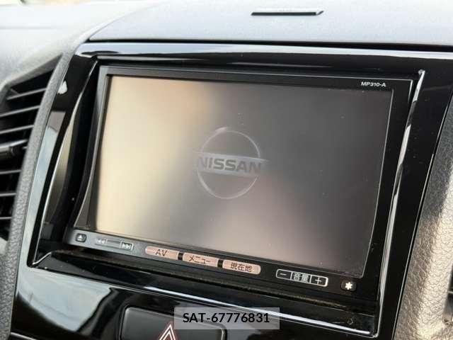 Nissan ROOX 2010-07 8075421-6