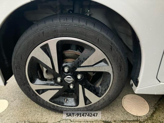 Nissan ROOX 2023-02 8101686-7