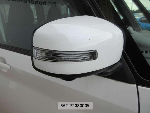 Nissan ROOX 2022-09 8132187-11