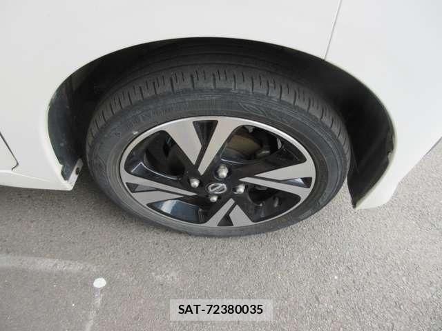Nissan ROOX 2022-09 8132187-12