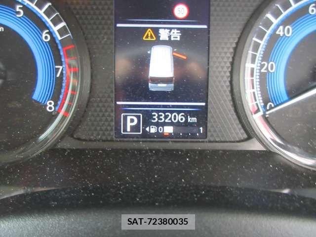 Nissan ROOX 2022-09 8132187-3