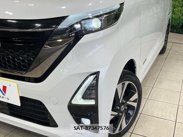 Nissan ROOX 2022-12 8146610-11