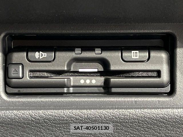 Nissan ROOX 2021-03 8146609-6