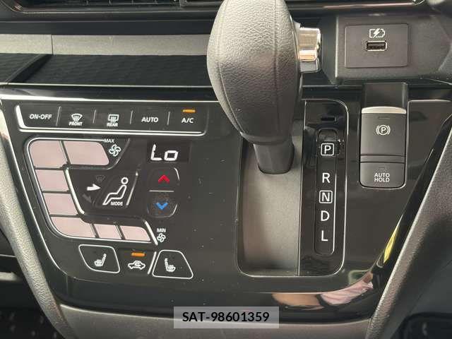 Nissan ROOX 2022-07 8209991-16