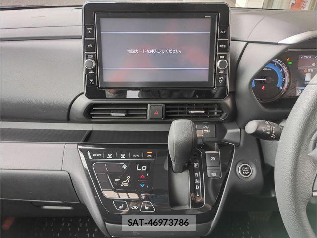 Nissan ROOX 2021-05 8209990-9