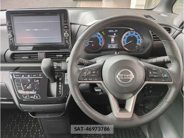Nissan ROOX 2021-05 8209990-8