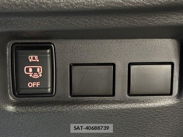 Nissan ROOX 2022-06 8209988-21