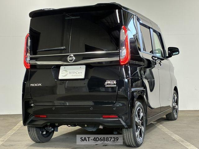 Nissan ROOX 2022-06 8209988-4