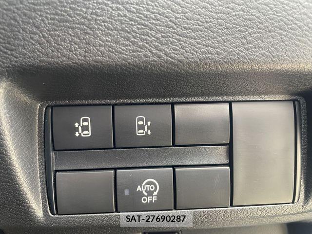 Nissan ROOX 2023-10 8209992-19