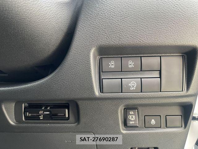 Nissan ROOX 2023-10 8209992-24