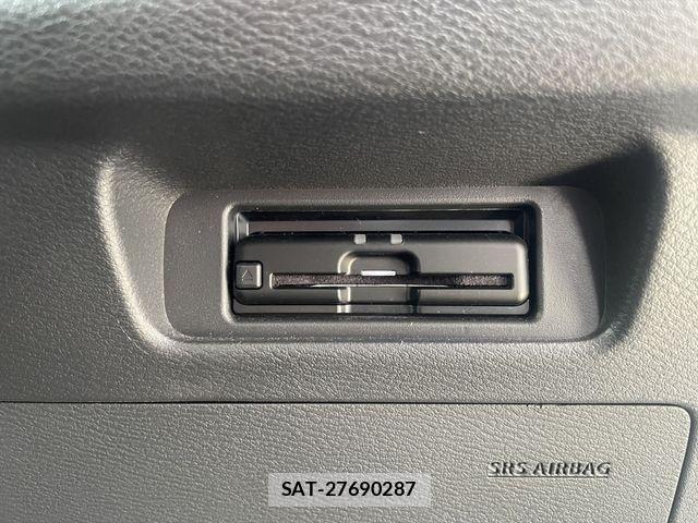 Nissan ROOX 2023-10 8209992-27