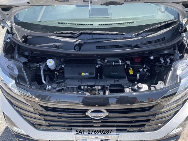 Nissan ROOX 2023-10 8209992-7