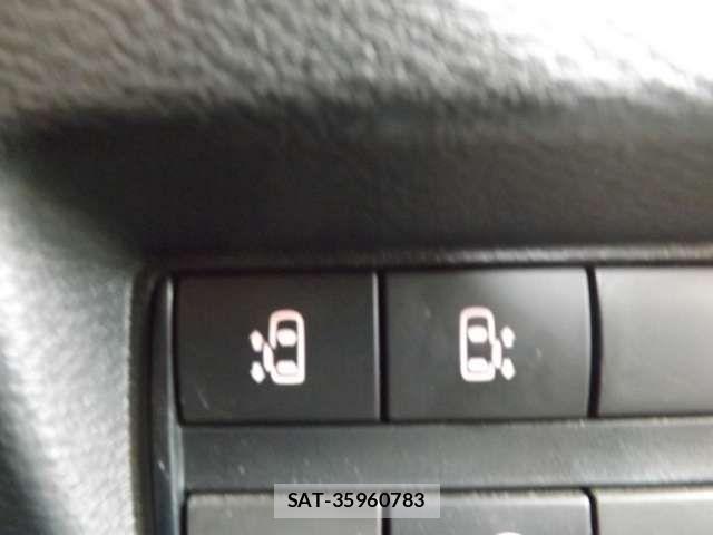 Nissan ROOX 2020-07 8231653-9