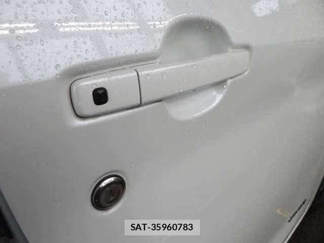Nissan ROOX 2020-07 8231653-13