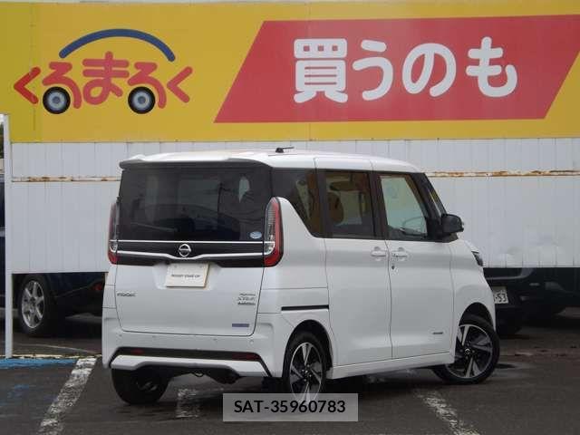 Nissan ROOX 2020-07 8231653-1
