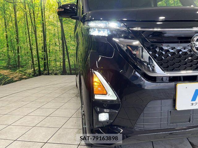 Nissan ROOX 2021-10 8246575-11