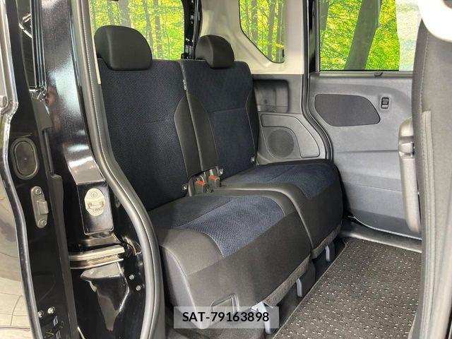 Nissan ROOX 2021-10 8246575-8