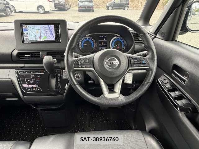 Nissan ROOX 2023-09 8246576-6