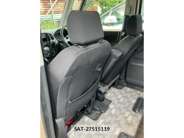 Nissan ROOX 2012-02 8316861-9