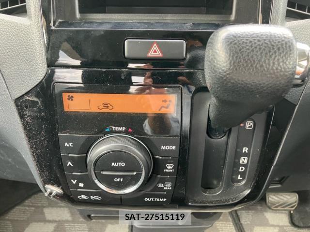 Nissan ROOX 2012-02 8316861-17
