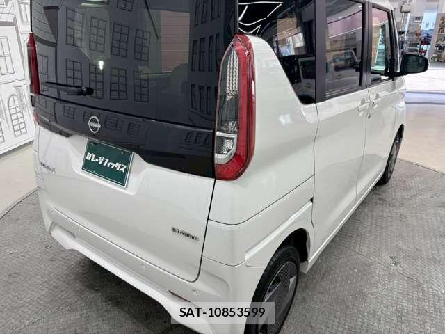 Nissan ROOX 2024-08 8368506-7