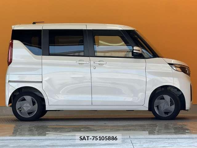 Nissan ROOX 2024-08 8368505-9