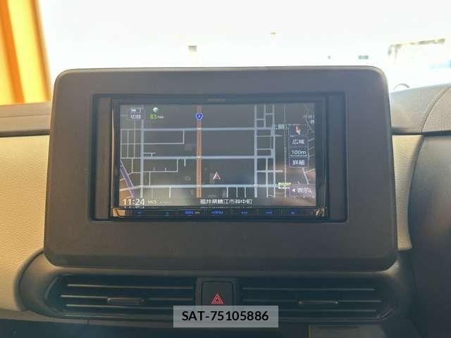 Nissan ROOX 2024-08 8368505-2
