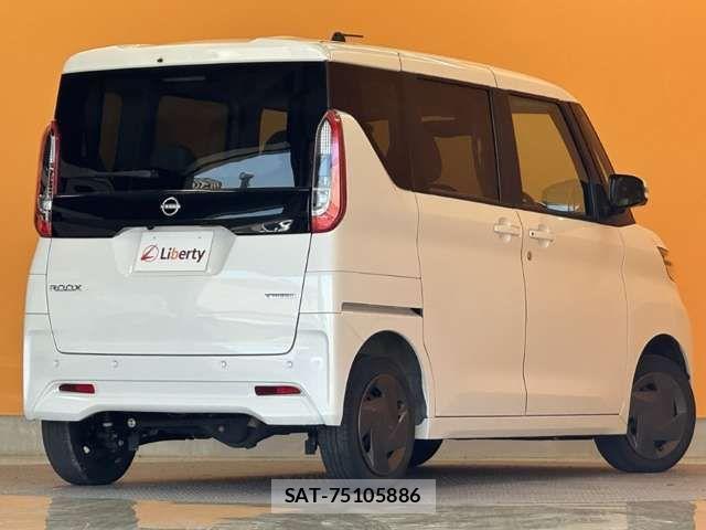 Nissan ROOX 2024-08 8368505-8