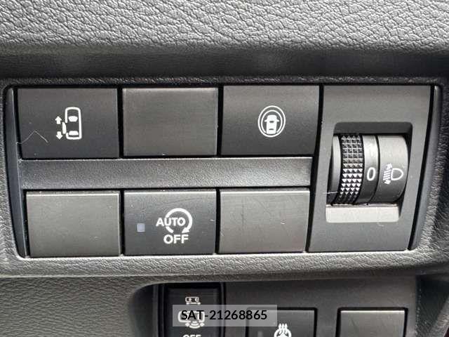 Nissan ROOX 2023-10 8368503-10
