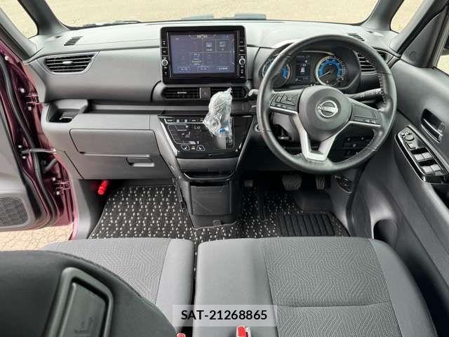 Nissan ROOX 2023-10 8368503-2