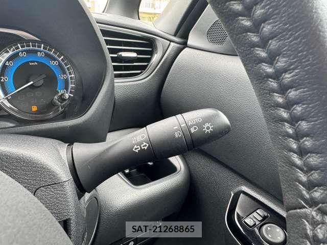 Nissan ROOX 2023-10 8368503-8