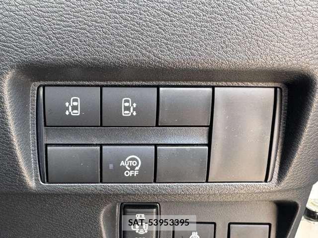 Nissan ROOX 2023-09 8368501-8