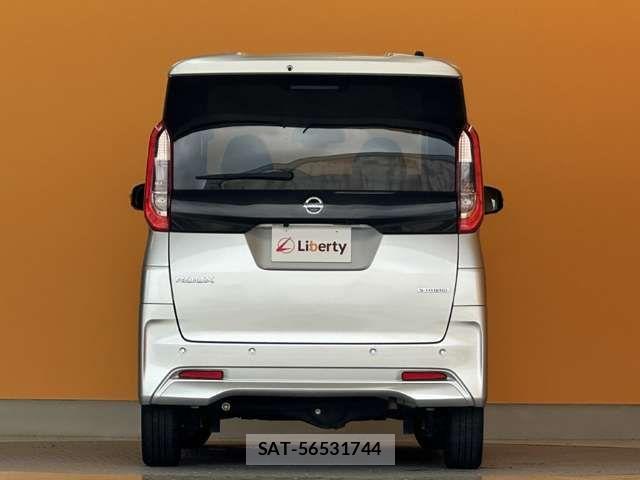 Nissan ROOX 2022-06 8368509-7