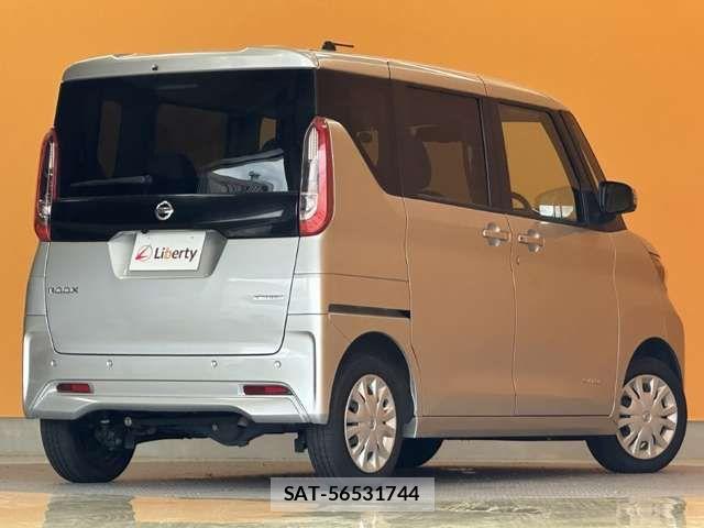 Nissan ROOX 2022-06 8368509-8