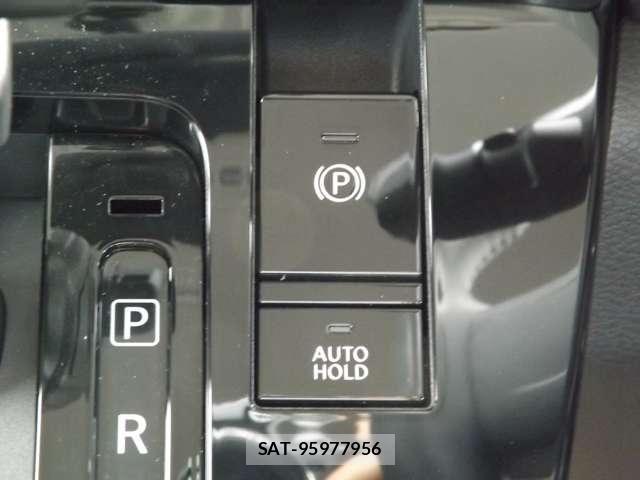 Nissan ROOX 2026-02 8368502-10