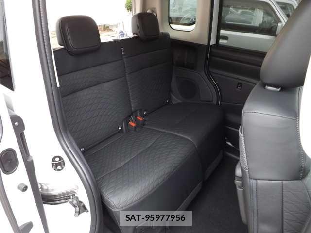 Nissan ROOX 2026-02 8368502-18