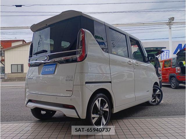 Nissan ROOX 2022-05 8372146-2