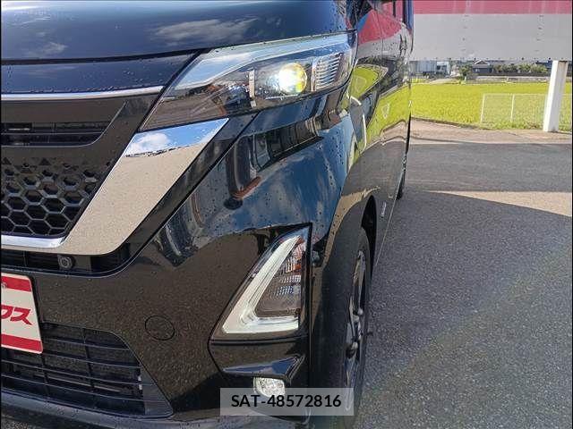 Nissan ROOX 2020-12 8372147-19