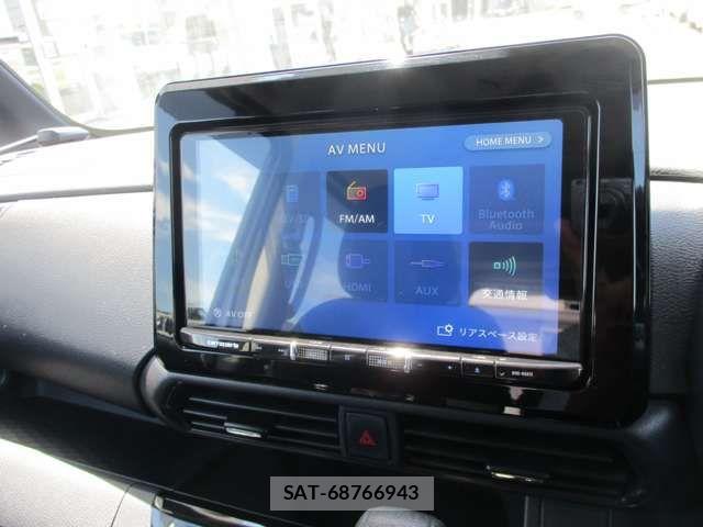 Nissan ROOX 2022-09 8458352-5